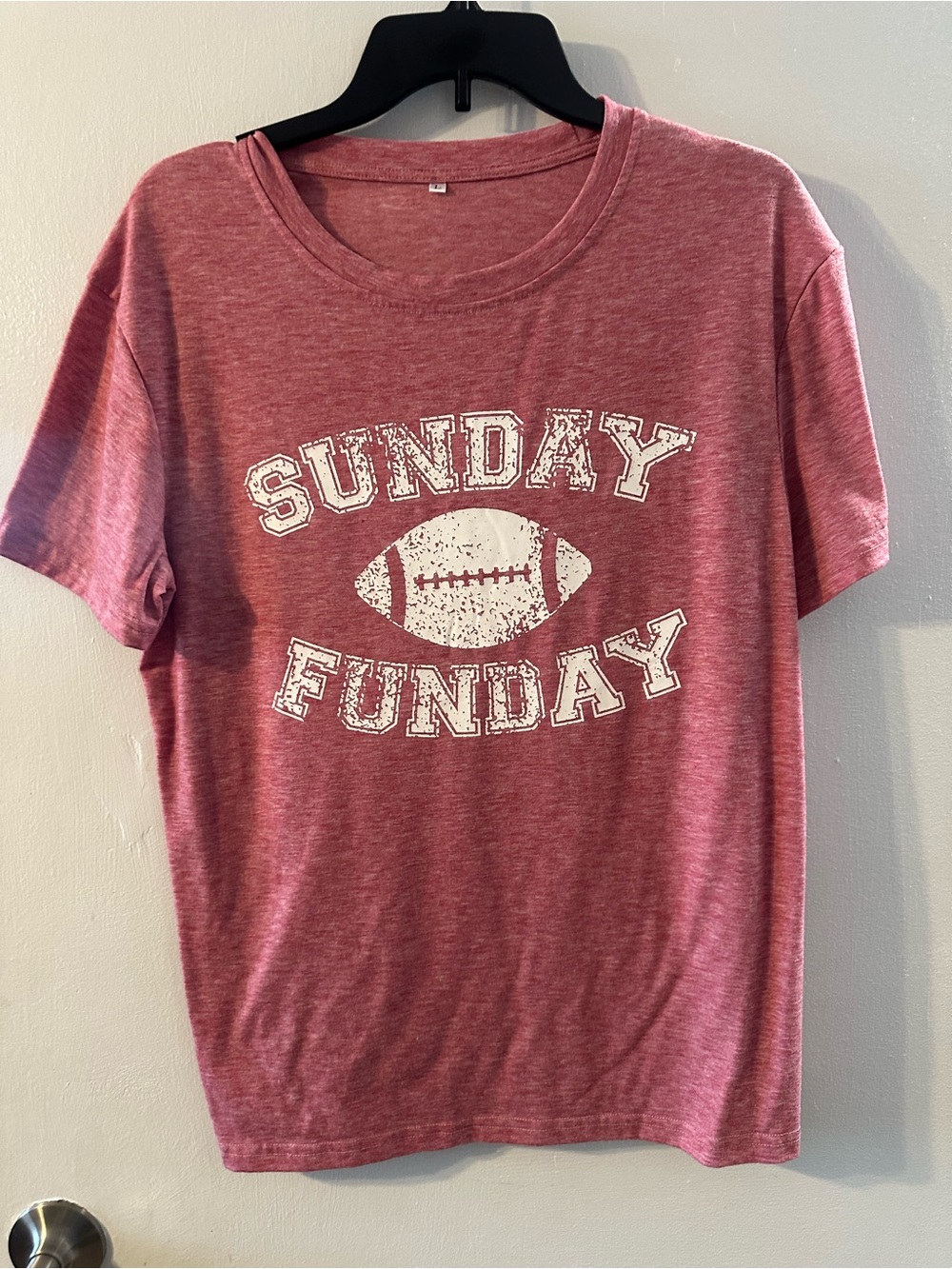 Sunday Funday Tee - Red Heather Graphic